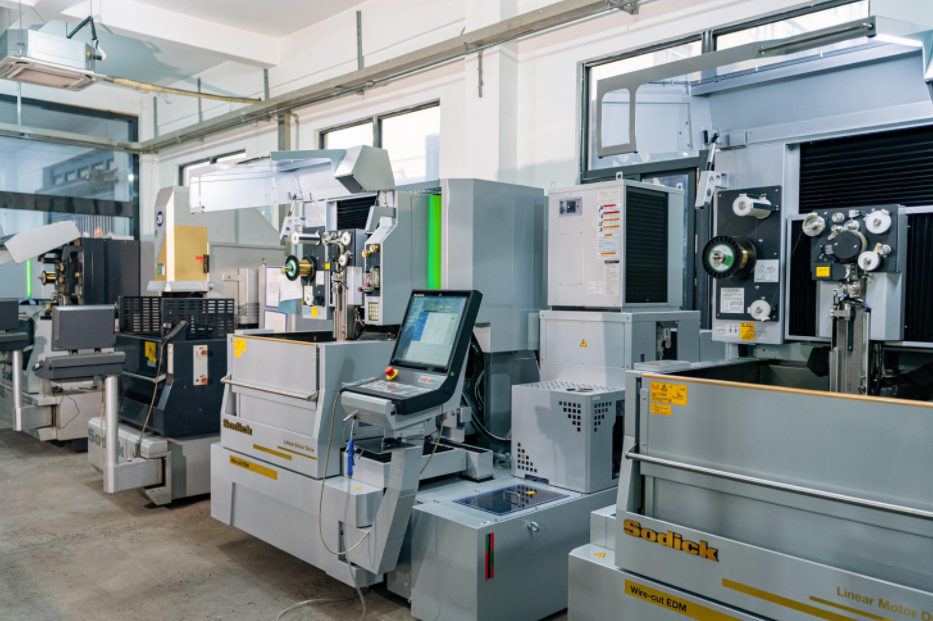 模具设计与精密制造